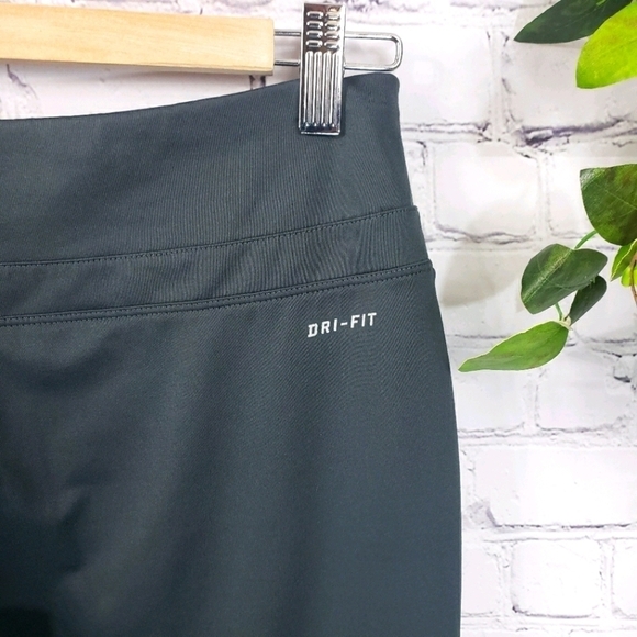 NIKE DRI-FIT Workout Capris Gray Size S - Picture 7 of 9